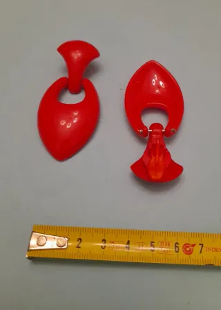 Pendientes pinza rojos