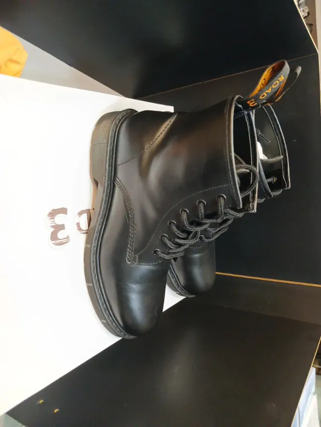 Botas Road 3 Hombre Talla 41 Negras