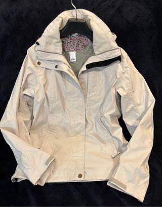 Chaqueta impermeable mujer blanca