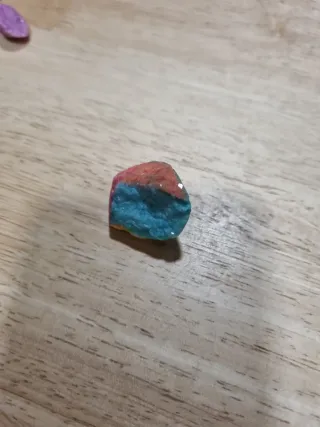 Piedras decorativas de colores