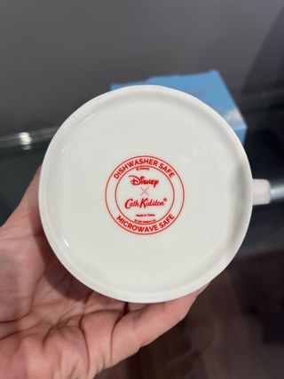 Taza Alicia en el País de las Maravillas