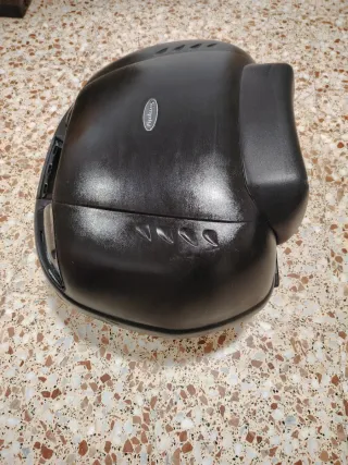 Soporte Baúl Porta Maleta. GIVI