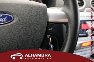 Ford FOCUS 1.6 TREND AUTO 5P