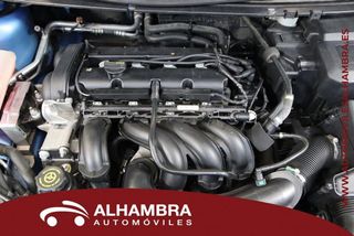 Ford FOCUS 1.6 TREND AUTO 5P