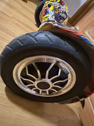 Hoverboard con diseño graffiti