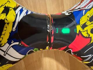 Hoverboard con diseño graffiti