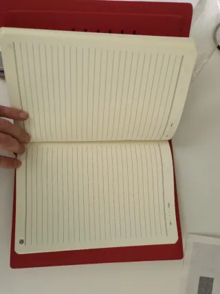 Libreta MG Roja con Goma Elástica