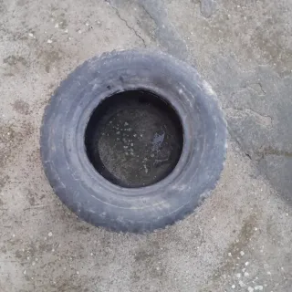 Neumático cortacésped