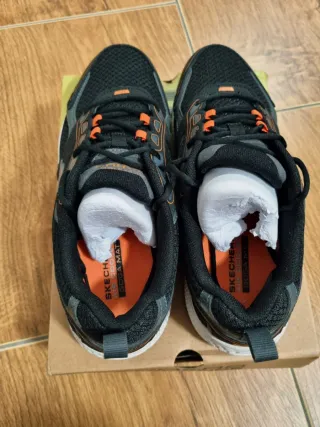 Skechers GOrun Zapatillas Running Hombre