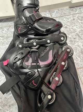 Patines en línea + Casco + Protecciones