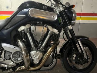 Yamaha MT-01 Naked Negra/Plateada