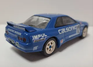 Miniatura Nissan Skyline GTR R32 1/43