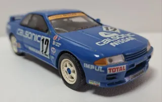 Miniatura Nissan Skyline GTR R32 1/43