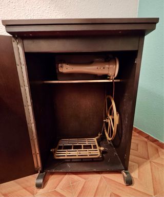 Máquina de coser Singer a pedal