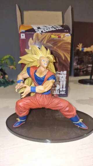Figura Goku SS3