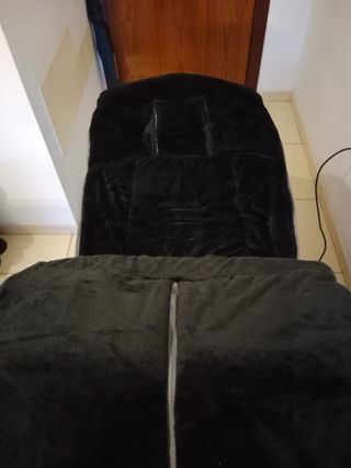 Forro para carrito de bebé gris con estrella. Jané