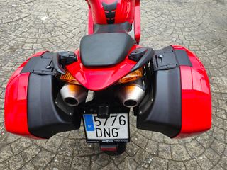 Honda VFR 800 Roja 2005 - 69.000 km