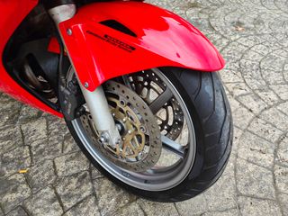 Honda VFR 800 Roja 2005 - 69.000 km