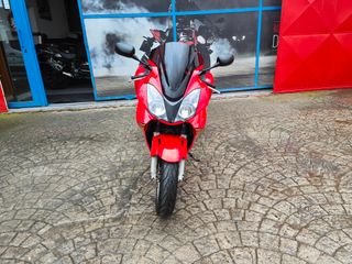 Honda VFR 800 Roja 2005 - 69.000 km