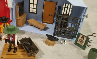 Playmobil Sheriff y Banco