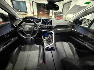 PEUGEOT 3008 2019 1.2 130CV ALLURE
