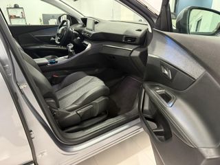 PEUGEOT 3008 2019 1.2 130CV ALLURE