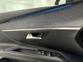 PEUGEOT 3008 2019 1.2 130CV ALLURE