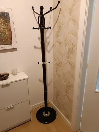 Perchero de pie madera y metal