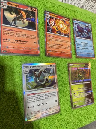 Cartas Pokémon: Infernape, Kyogre, Cinderace