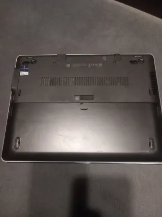 HP Revolve 810 G3 Prata i5/5300 8gb ram/ssd m2 256