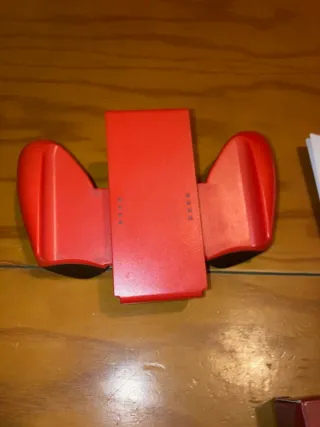 Lote Nintendo Switch: Joy-Con y Accesorios