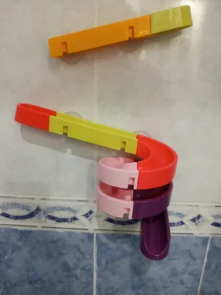 Juguetes de agua para baño