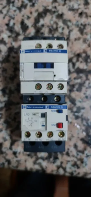 Contactor Telemecanique LC1D09 Square D + protecto