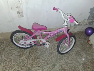 Bicicletta per bambini rosa in perfette condizioni