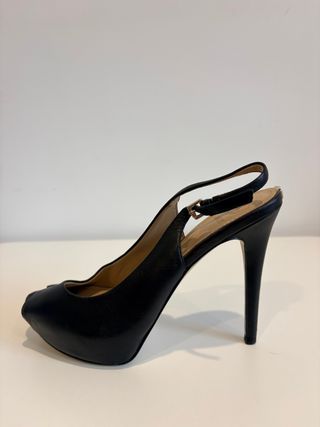 Zapatos de tacón Guess negros – Talla 38