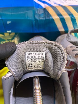 Adidas LA Trainer Talla 43.5 Gris/Rojo