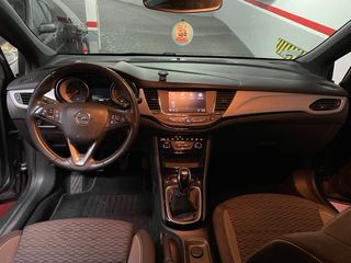 Opel Astra 1.2 Turbo Business