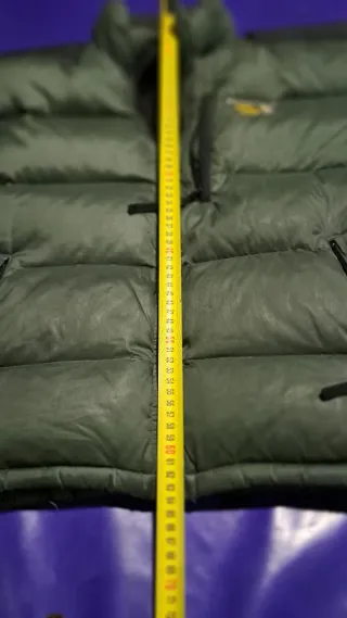 Chaqueta Mountain Hardwear Plumas Verde/Negra