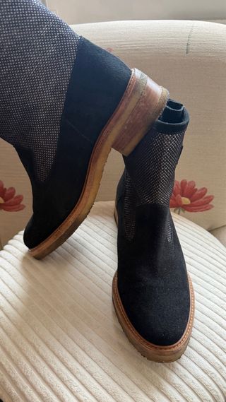 Botines de ante Castañer negros y plateados T.40