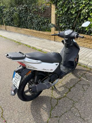Kymco Agility City 125 Scooter