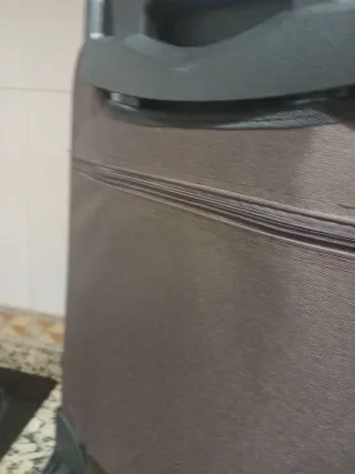 Maleta de cabina sin usar 59x40x20