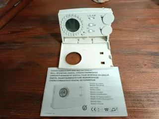 Cronotermostato Digitale da Parete