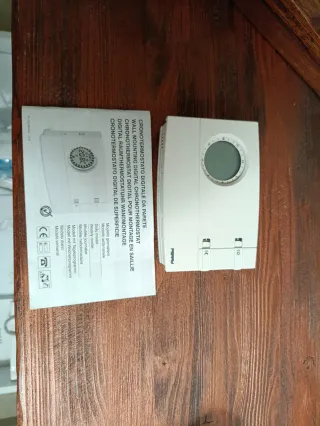 Cronotermostato Digitale da Parete