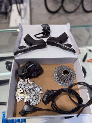 Gruppo SRAM Force AXS 12v