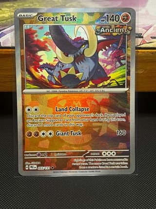 Great Tusk 055/131 Carta Pokémon master ball