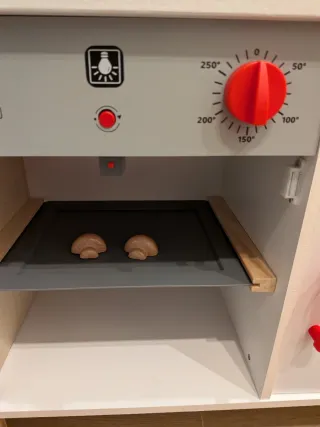 Cocinita de madera para jugar