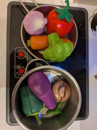 Cocinita de madera para jugar