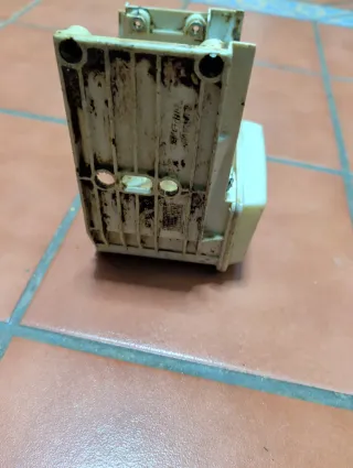 Depósito combustible Stihl MS200