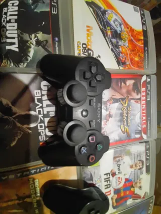 PS3 Giochi: MotoGP, FIFA 11, F1 2010, Call of Duty