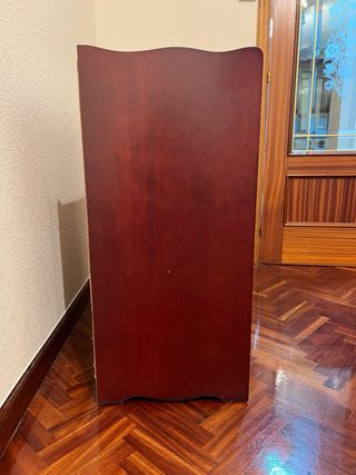 Cómoda vintage caoba con cajones